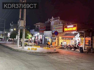 Chính chủ bán gấp nhà ở đường đôi 19m KDC 434 dt 153m2 có dãy trọ - Phường Bình Hòa  -  Thị xã Thuận An 