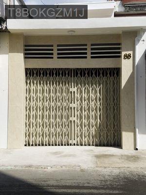 Bán nhà mặt tiền – diện tích đất lớn–Q4 sát Q1–tiện xây căn hộ dịch vụ - Phường 14  -  Quận 4  Bán nhà mặt tiền – diện tích đất lớn–Q4 sát Q1–tiện xây căn hộ dịch vụ - Phường 14  -  Quận 4