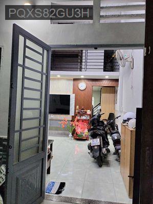 cần bán căn nhà cấp 4 gần bệnh viên ung bướu, gần suối Tiên, gần kcnc - Phường Tân Phú  -  Quận 9 