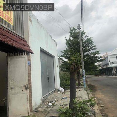 Bán nhà MT nhựa 8m, DT:80 m2, 3 pn, 3 wc, KDC Mỹ Hạnh Hoàng Gia - Xã Mỹ Hạnh Nam  -  Huyện Đức Hòa 