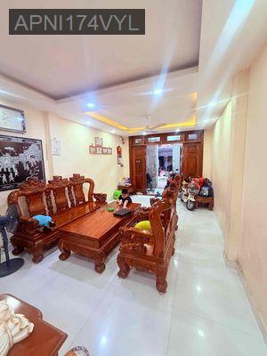 BÁN GẤP Nhà HXH đường Vườn Lài Tân Phú, 4.9*17.7m, 81.5m2, giá 5.X tỷ. - Phường Phú Thọ Hoà  -  Quận Tân Phú 