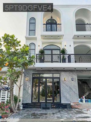 Bán nhà - Xã Bình Chánh  -  Huyện Bình Chánh  - 90m² - 1.079tỷ