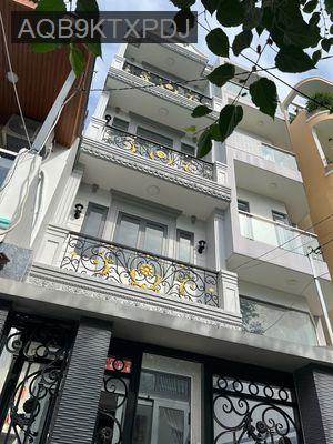 Chính chủ Bán nhà 1 trệt 3 lầu ngay Đầm Sen 3PN giá 1.5 tỉ , SHR - Phường 3  -  Quận 11 