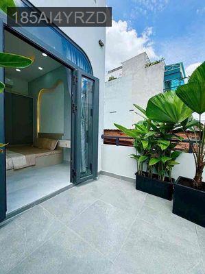 BÁN NHÀ TRUNG TÂM GÒ VẤP - SÁT MẶT TIỀN ĐƯỜNG - GẦN CÔNG VIÊN LÀNG HOA - Phường 8  -  Quận Gò Vấp 