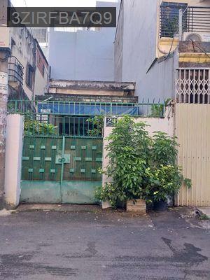 Nhà cấp 4 cũ, nở hậu, ngang trước 4m, sau 6,3m, dài 16m, có sổ hồng - Phường 3  -  Quận Gò Vấp 