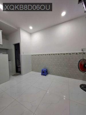 1.750 tỷ Nhà đủ công năng Âu Cơ - Tân Phú PN 2WC Bếp - Phường Phú Trung  -  Quận Tân Phú 