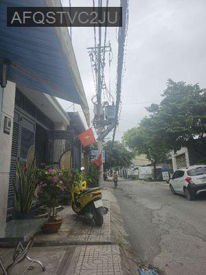 Nhà phố mặt tiền cần bán - Phường Linh Xuân  -  Quận Thủ Đức 