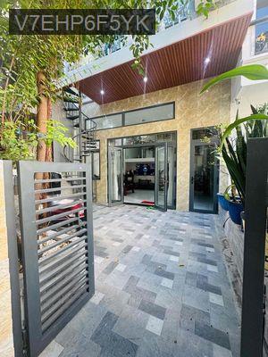 Bán nhà - Phường 13  -  Quận 10  - 66m² - 8.9tỷ