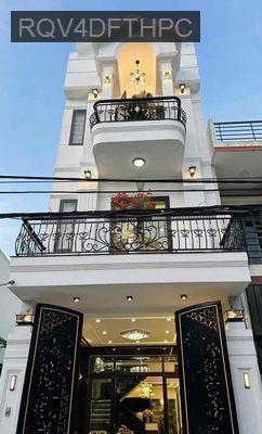 Bán nhà mặt tiền - Phường 4  -  Quận 10  - 150m² - 5tỷ