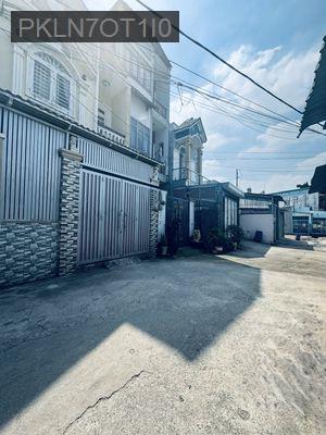 Gần Ql22, đất 240M2(10Mx24M) - 5.6 tỷ -tiện xây biệt thự, nhà xưởng - Xã Xuân Thới Sơn  -  Huyện Hóc Môn 