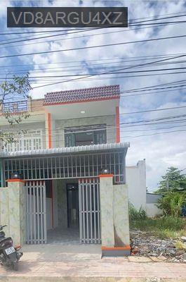 Bán căn nhà mặt tiền kinh doanh , sổ hồng riêng . - Xã Bình Chánh  -  Huyện Bình Chánh 