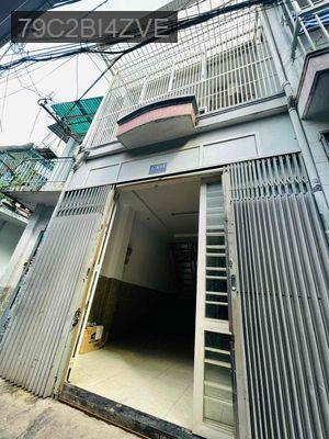 Bán nhà ngay gần chợ gò vấp và đại học Công Nghiệp 4 - Phường 7  -  Quận Gò Vấp 