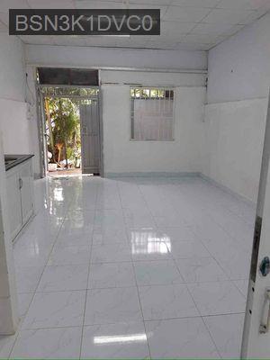 Bán nhà cấp 4 ngay chợ Hiệp Bình - Phường Bến Nghé  -  Quận 1 