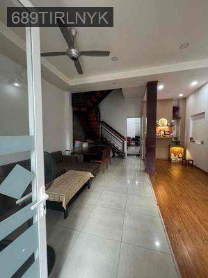 Bán nhà chính chủ hẻm 166 Thích Quảng Đức, Phú Nhuận - Phường 4  -  Quận Phú Nhuận 