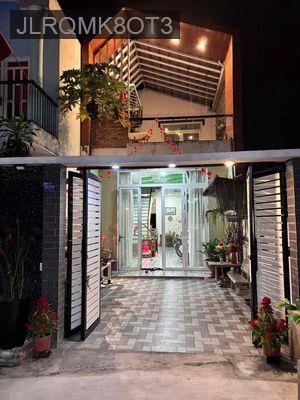 nhà 1 lầu  hẻm thông xe hơi gần trường cấp 3 bình chánh - Xã Bình Chánh  -  Huyện Bình Chánh 