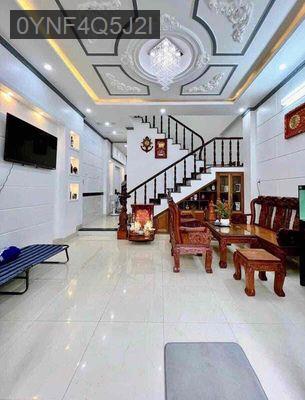 Bán nhà - Xã Bình Chánh  -  Huyện Bình Chánh  - 85m² - 1.37tỷ