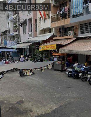 Nhà mặt chợ, tiện kinh doanh đa ngành nghề - Phường 9  -  Quận 10 