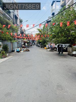 Bán hoặc cho thuê - Phường 5  -  Quận 5 