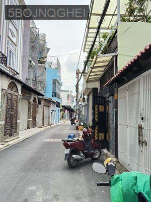 BÁN NHÀ, DT93M2, XE HƠI ĐẬU CỬA , CÁCH TRẦN THỊ NĂM 10M, GIÁ 4,2 TỶ - Phường Tân Chánh Hiệp  -  Quận 12 