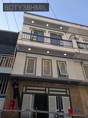 Nhà phố liền kề 5m x 10m, hẻm xe hơi 7m - Phường Thạnh Lộc  -  Quận 12 