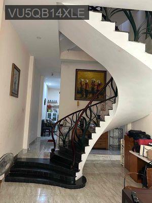 Chính Chủ Cần Bán Gấp - Phường 2  -  Quận Tân Bình 