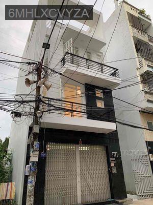 BÁN NHÀ 5 PHÒNG NGỦ, CÓ SÂN RỘNG - Phường Bình Thuận  -  Quận 7 