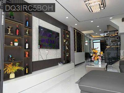 Bán nhà - Phường Phú Thuận  -  Quận 7  - 68m² - 7.6tỷ