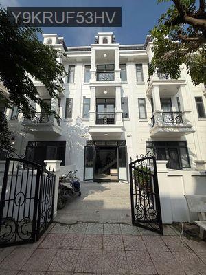 Nhà sổ hoàn công - tặng full nội thất, cách chợ đầu mối thủ đức 11km - Phường Tân Phước Khánh  -  Thị xã Tân Uyên 