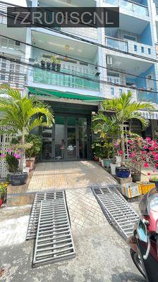 Nhà mặt tiền rộng thoáng mát yên tĩnh phù họp ở dưỡng già. - Phường 11  -  Quận 6 