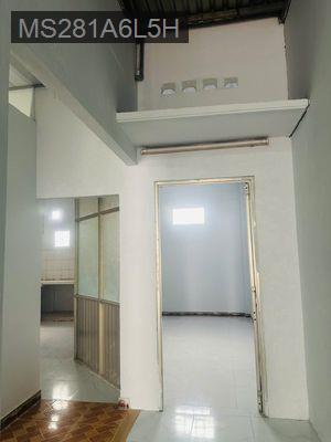 Nhà 1 sẹc 5.5x21m gần chợ đầu mối Hóc Môn - Xã Bà Điểm  -  Huyện Hóc Môn 