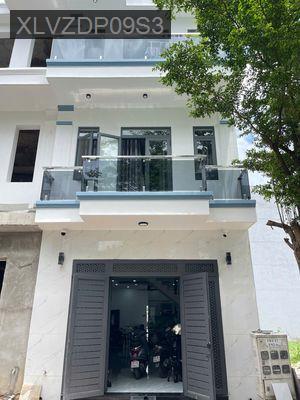 Chủ nhà cần sang lại căn nhà nằm gần vòng xoay An Phú, TP. Thuận An - Phường An Phú  -  Thị xã Thuận An 