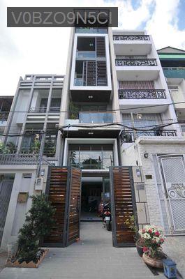 BÁN GẤP NHÀ HẺM LỚN, TT SAIGON, 5 TẦNG - Phường 17  -  Quận Bình Thạnh 