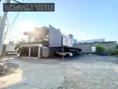 Chính chủ bán nhà ở Thủ Đức cách đường Tô Ngọc Vân 70m, hẻm xe hơi - Phường Tam Phú  -  Quận Thủ Đức 