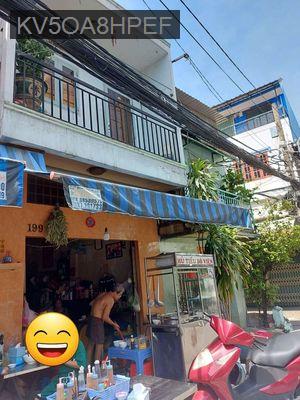 Nhà mặt tiền - Phường 9  -  Quận 11 