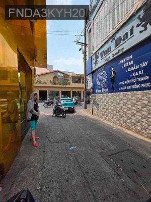 Bán nhà - Phường 5  -  Quận 11  - 68m² - 5tỷ