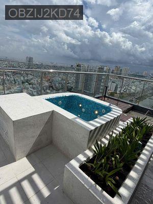 Bán căn penthouse Sky Garden D-Aqua có sân vườn và bồn jacuzzi - Phường 15  -  Quận 8 