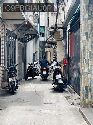 🏡  BÁN NHÀ TRUNG - TÂM HẺM 71 TRẦN PHÚ, QUẬN 5  – Chỉ  5 Tỷ - Phường 4  -  Quận 5 