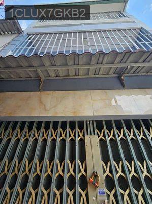 MUA NHÀ TO CẦN BÁN GẤP NHÀ NHỎ - Phường Bình Hưng Hòa A  -  Quận Bình Tân 