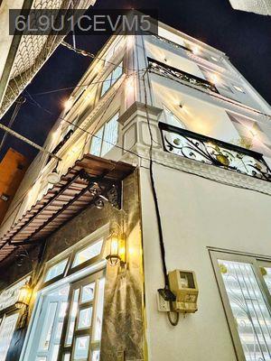 SIÊU PHẨM THÍCH QUẢNG ĐỨC – PHÚ NHUẬN - Phường 5  -  Quận Phú Nhuận 