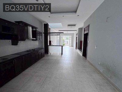 Bán nhà mặt tiền 8m, đường 8m ô tô đậu thoải mái , giá chỉ 15,6 (TL) - Phường 15  -  Quận Gò Vấp 