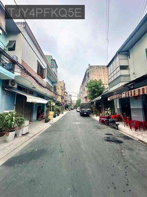 Bán Đất tặng nhà C4, 80m2 5,5x13 Nở hậu, Bàu Cát - Phường 14  -  Quận Tân Bình 