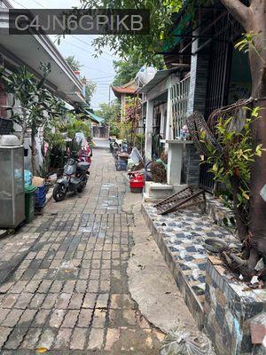 nhà vi bằng 4*12 gần chợ thới tứ - Xã Thới Tam Thôn  -  Huyện Hóc Môn 