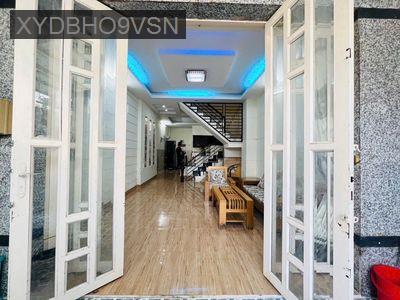 CẦN BÁN NHÀ HUỲNH TẤN PHÁT, QUẬN 7 - Phường Phú Thuận  -  Quận 7 