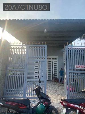 Bán nhà chuyển chỗ ở giá 1tỷ , SHR, nằm ngay Đ Phạm Hữu Tâm , DT 124M2 - TT. Củ Chi  -  Huyện Củ Chi 