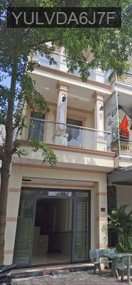 Bán gấp Nhà riêng KDC Phú Hồng Thịnh 8, nhà 3 tầng xây kiên cố, 60m2 - Phường Bình Chuẩn  -  Thị xã Thuận An  Bán gấp Nhà riêng KDC Phú Hồng Thịnh 8, nhà 3 tầng xây kiên cố, 60m2 - Phường Bình Chuẩn  -  Thị xã Thuận An