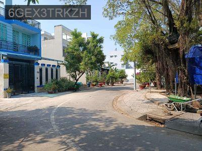 BÁN GẤP NHÀ PHỐ LIỀN KỀ VINHOME chỉ 13,2tỷ - Phường Long Bình  -  Quận 9 