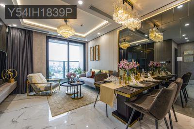 Chính chủ bán nhanh căn hộ 2 phòng ngủ, 2 nhà vệ sinh, nội thất cơ bản - Phường Tân Phú  -  Quận 7 