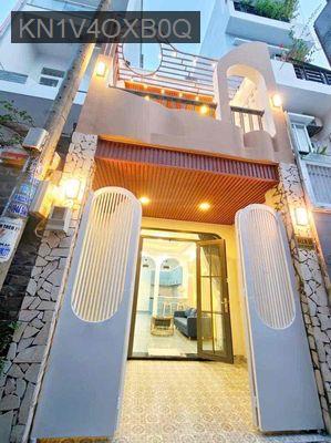 nha chinh chủ trung tâm  sát bên siêu thị corpmart - Phường 11  -  Quận Gò Vấp 
