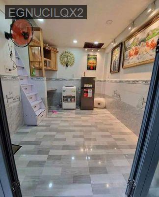 Nhà bán . sổ hồng riêng.hoan công đầy đủ.ho trở vây ngân hàng - Phường 15  -  Quận 4 