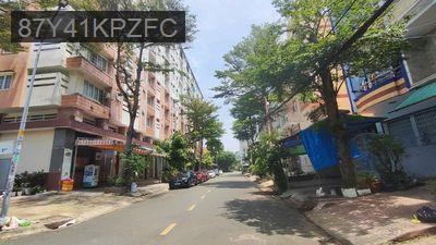 Chung cư Bình Phú 1 2PN 1WC lầu 2, gần metro bình phú - Phường 11  -  Quận 6 